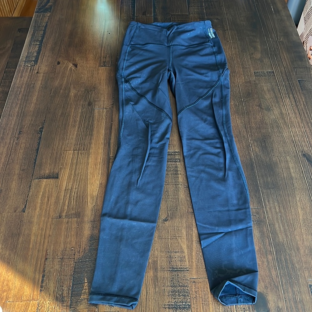 Lululemon Stronger as One Tight 28" *lululemon X Barrys 28” size 4 black pattern
